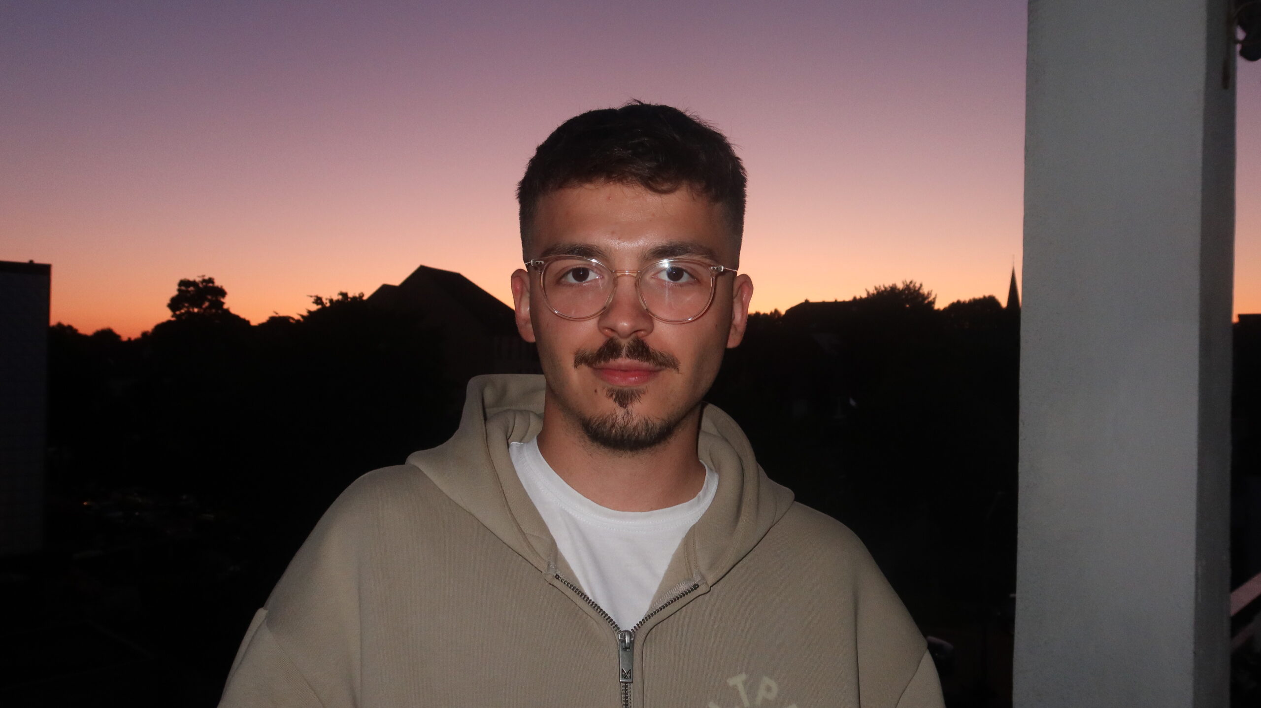 Ilija, Gründer ILRO Agency